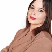 Fare la traduzione o l'insegnante della lingua araba o italiana